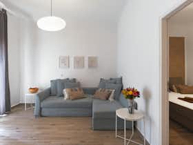 Wohnung zu mieten für 1.200 € pro Monat in Athens, Leontiou