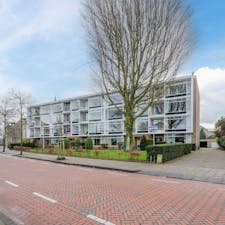 Apartment for rent for €1,650 per month in Baarn, Brinkendael