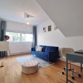 Apartment for rent for €1,590 per month in Vienna, Heigerleinstraße