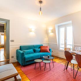 Apartment for rent for €4,540 per month in Paris, Rue Saint-Dominique