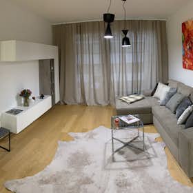 Apartment for rent for €2,590 per month in Vienna, Gottfried-Keller-Gasse