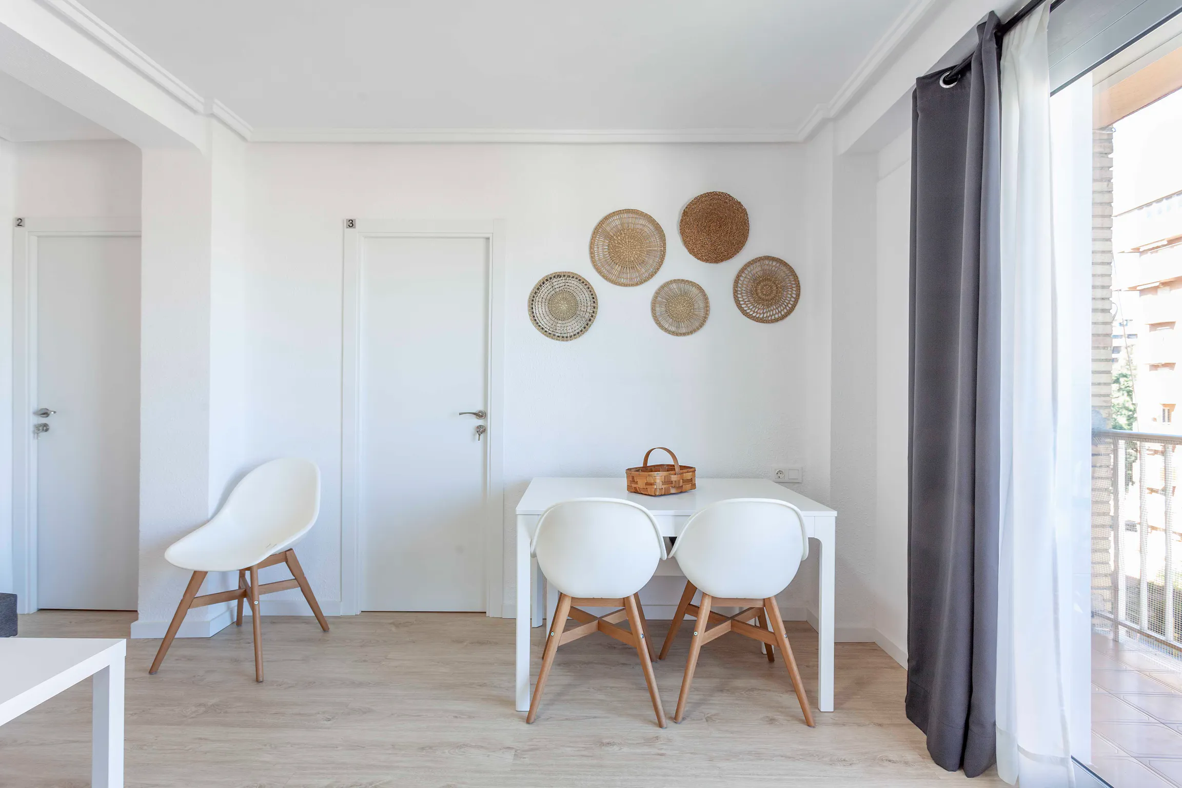 3-Bedroom Apartment in Carrer de Cavite, Valencia (1262584) ROOM 1