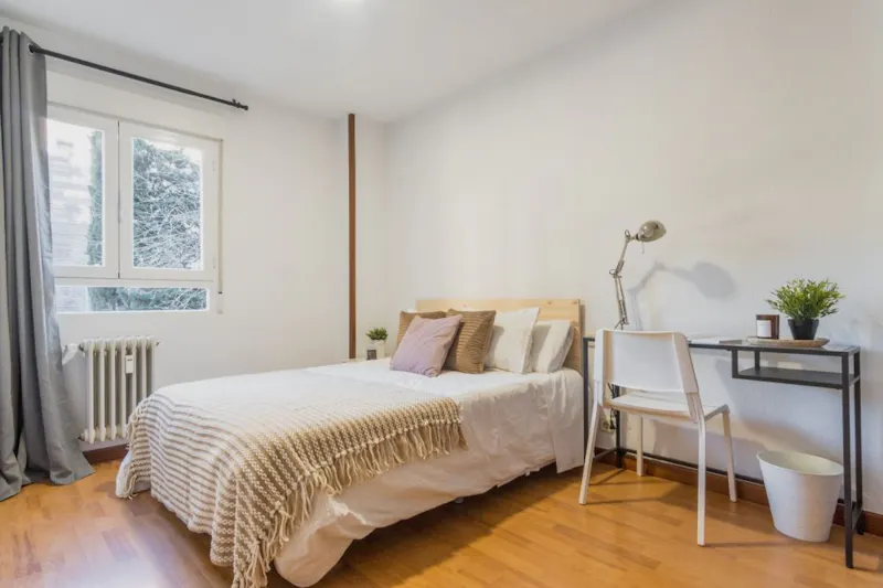 22 Camino de los Vinateros Street, Madrid - in Madrid
