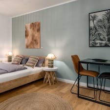 Studio for rent for 1.795 € per month in Kassel, Magazinstraße