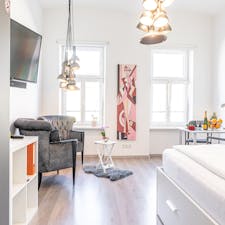Wohnung for rent for 950 € per month in Vienna, Hütteldorfer Straße