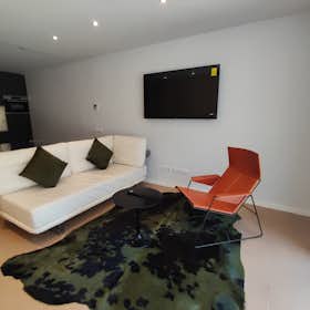 Apartment for rent for €2,557 per month in Barcelona, Carrer de Marià Cubí