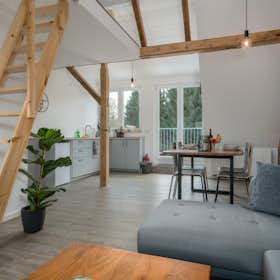 Apartamento en alquiler por 2500 € al mes en Kassel, Mattenbergstraße