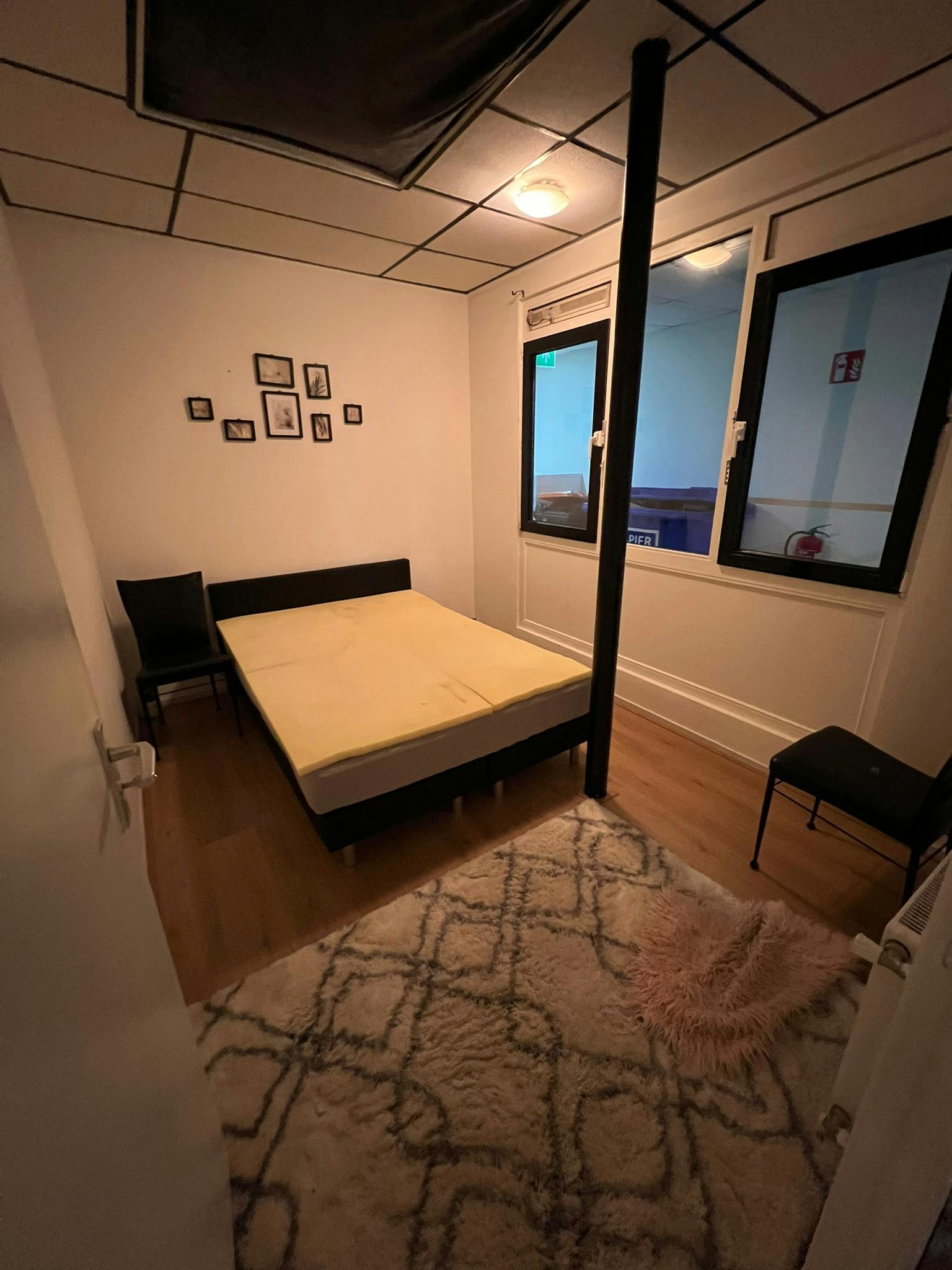 preview gallery tile