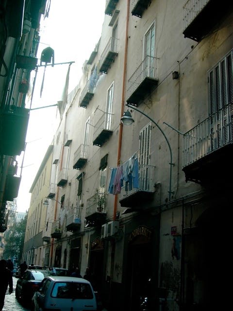Single room Naples, 1 bed, 25m² — photo 11