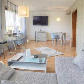 Apartment for rent for €2,050 per month in Ostfildern, Sillenbucher Straße