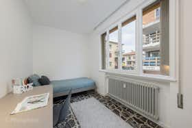 Отдельная комната сдается в аренду за 644 € в месяц в Padova, Via Leonardo Emo Capodilista