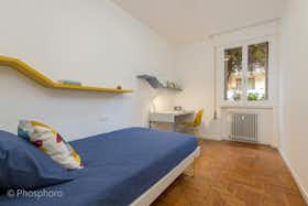 Отдельная комната сдается в аренду за 699 € в месяц в Padova, Via Leonardo Emo Capodilista