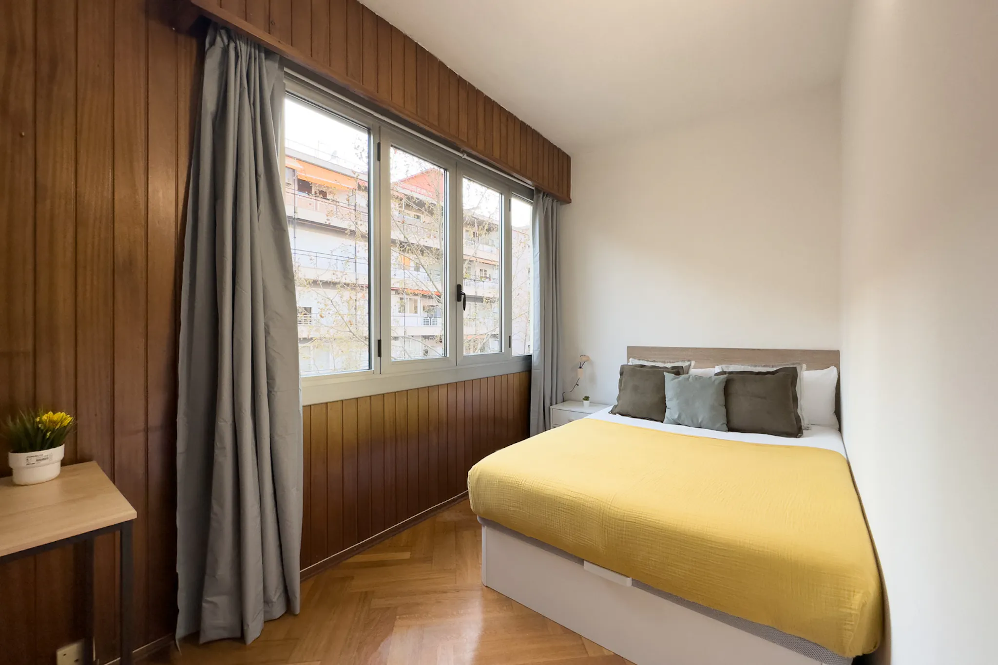 Carrer de Benet Mateu, Barcelona preview