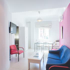 Private room for rent for €410 per month in Madrid, Calle del Doctor Esquerdo