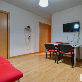 Private room for rent for €345 per month in Getafe, Calle Hortensia