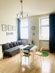 Appartement te huur voor € 1.299 per maand in Vienna, Wilhelminenstraße