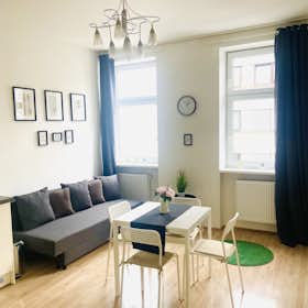 Apartment for rent for €1,299 per month in Vienna, Wilhelminenstraße