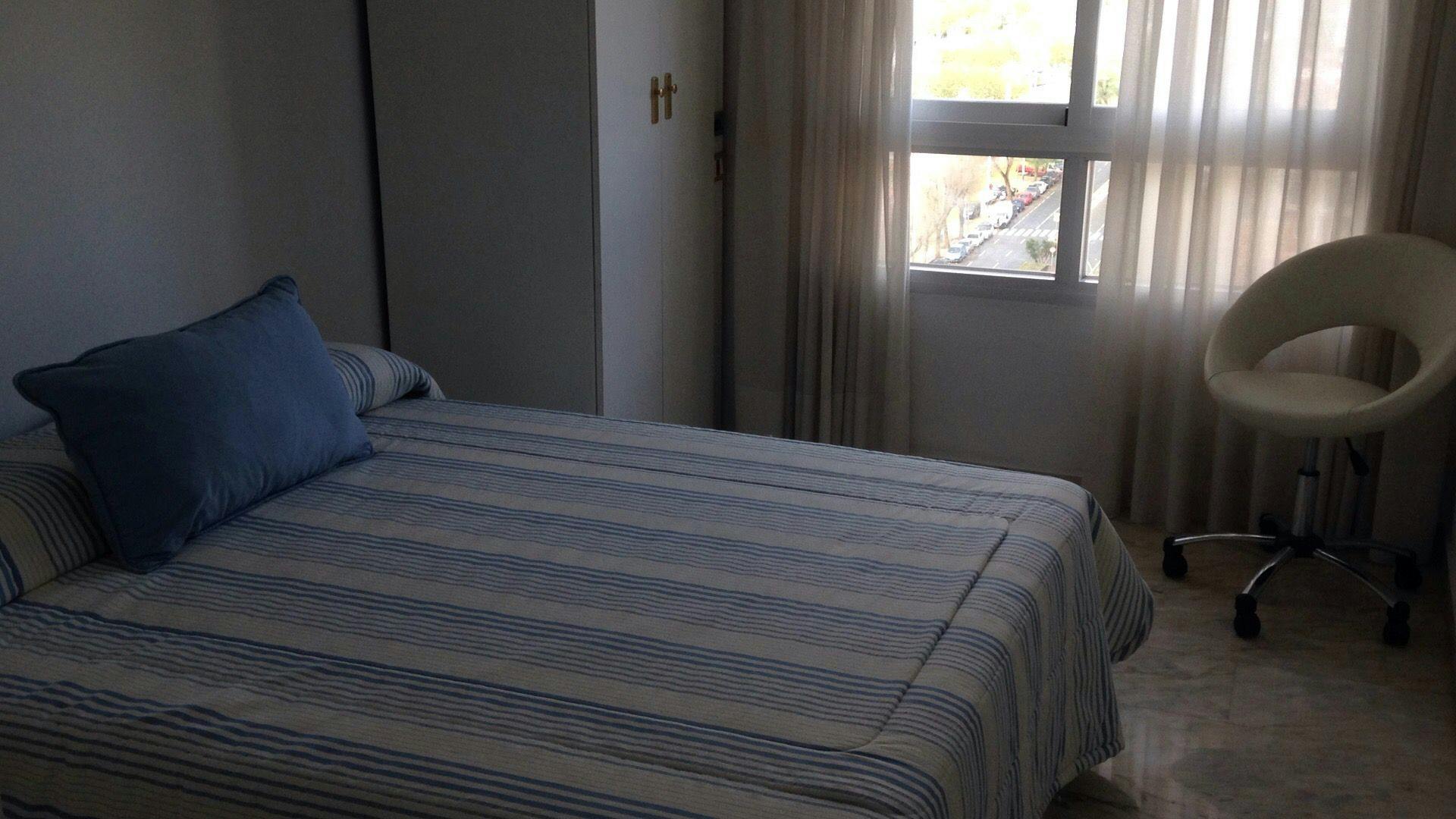 Avenida Flota de Indias, Sevilla Sevilla