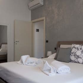 Appartamento in affitto a 1.600 € al mese a Florence, Via Valdichiana