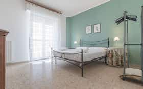 Appartamento in affitto a 1.200 € al mese a Porto Recanati, Via Giovanni Pascoli
