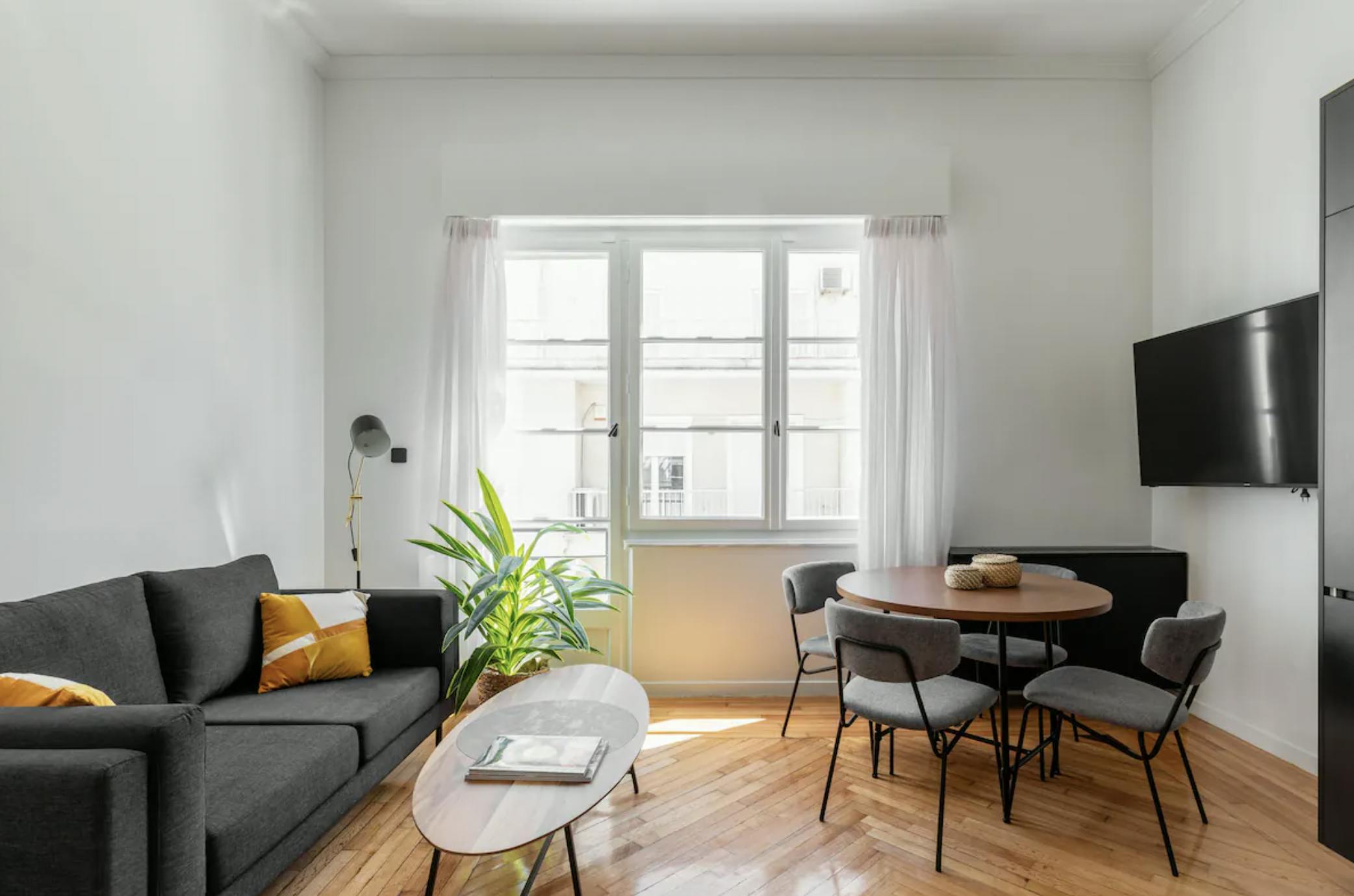 Apartment for rent for €950 per month in Athens, Metsovou