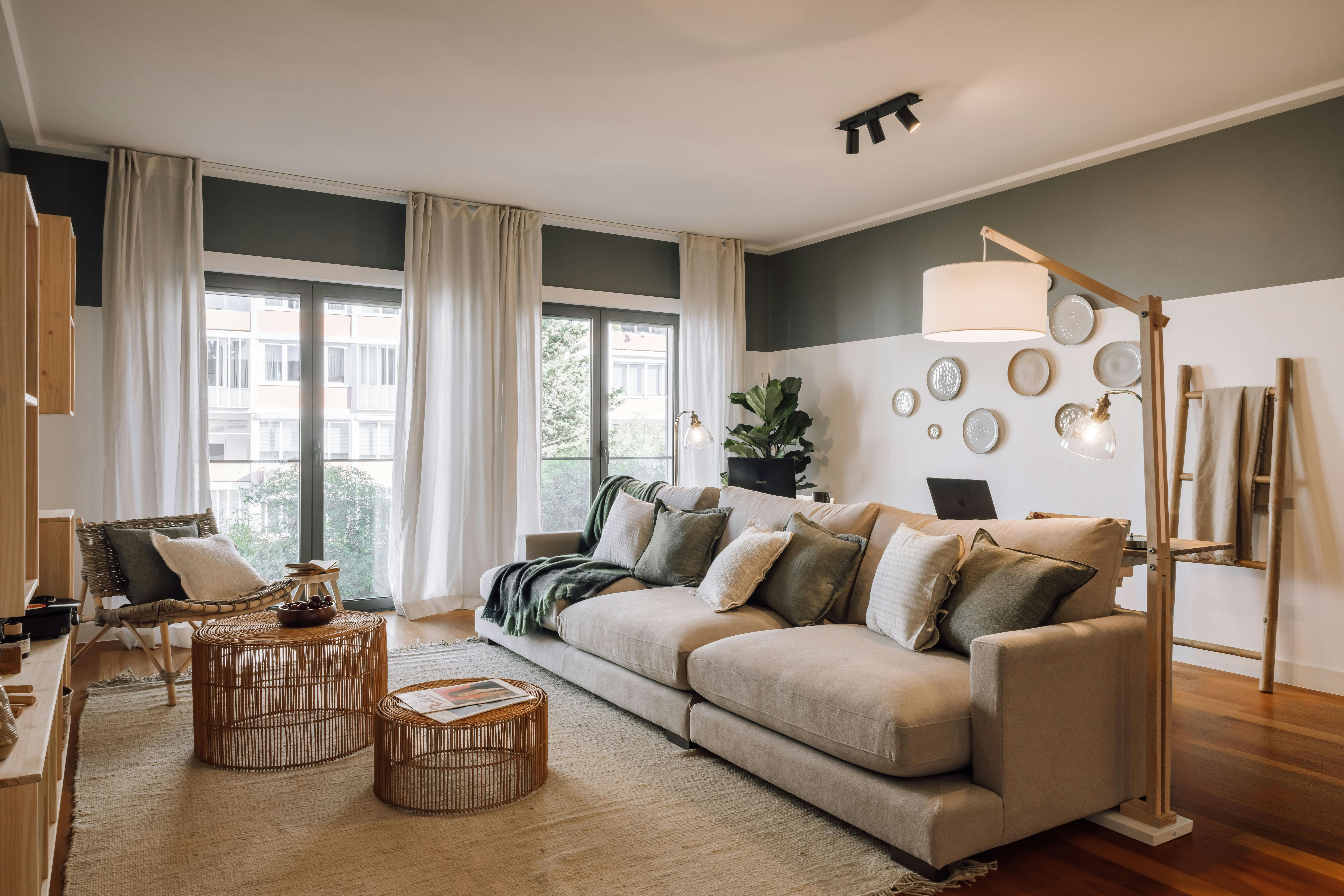 Avenida Infante Santo, Lisbon preview