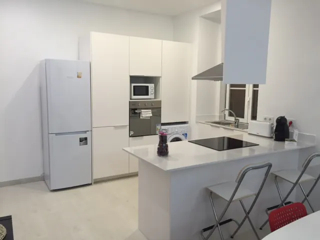 3-Bedroom Apartment in Rua da Praia do Bom Sucesso, Lisbon (1268412) ROOM 4