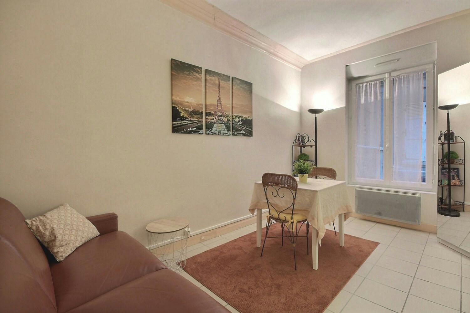 Apartment Paris, 25m² — photo 1