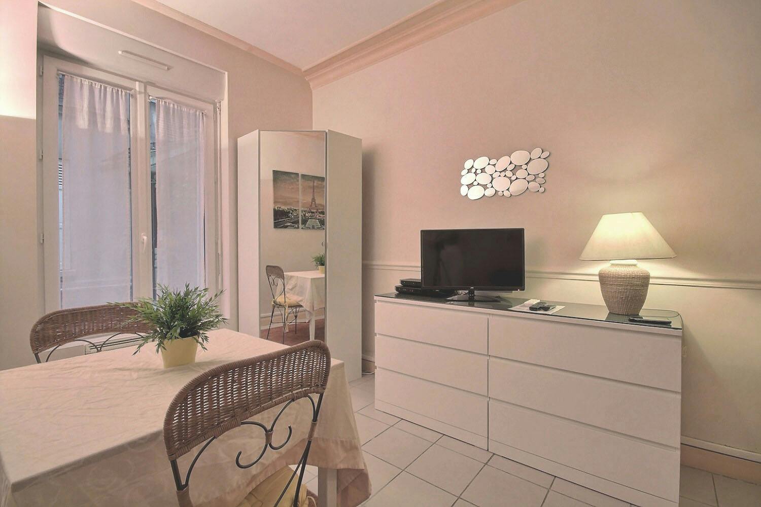 Apartment Paris, 25m² — photo 3