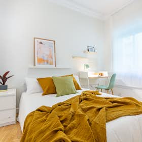 Private room for rent for €650 per month in Madrid, Calle del Príncipe de Vergara