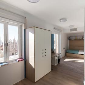 Mehrbettzimmer zu mieten für 1.103 € pro Monat in Madrid, Calle de Don Ramón de la Cruz