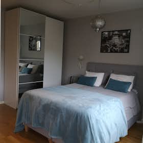 Приватна кімната за оренду для 6 000 SEK на місяць у Göteborg, Verktumsgatan