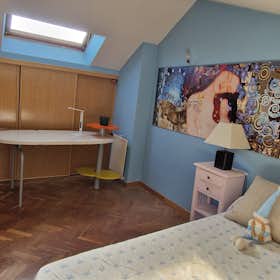 Private room for rent for €430 per month in Galapagar, Calle Tirol