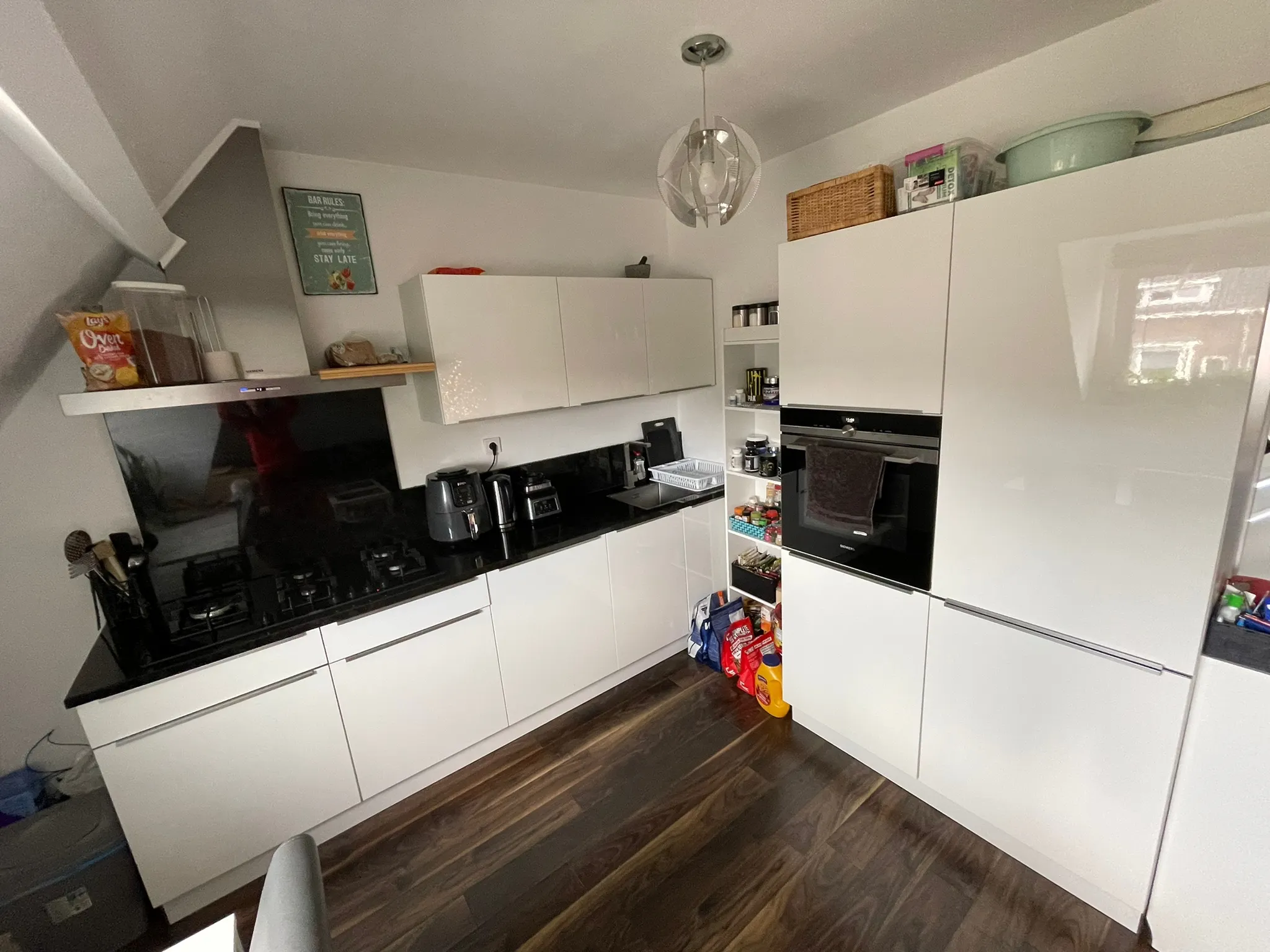 1-Bedroom Apartment in Rozenlaan, Rotterdam (1270695) ROOM 2