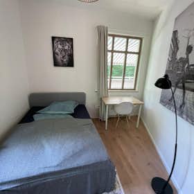 WG-Zimmer for rent for 795 € per month in Munich, Wolfratshauser Straße