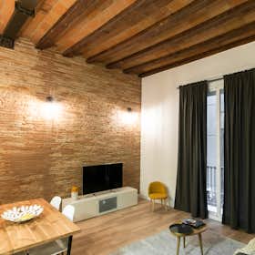 Apartment for rent for €3,000 per month in Barcelona, Carrer d'en Serra