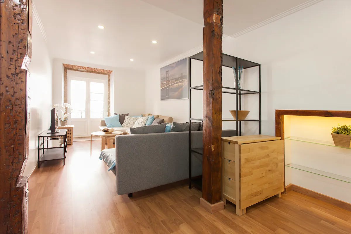 Apartment Lisbon, 1 bed — photo 9