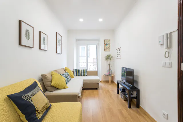 1-Bedroom Apartment in Rua do Diário de Notícias, Lisbon (1270992) room image 1