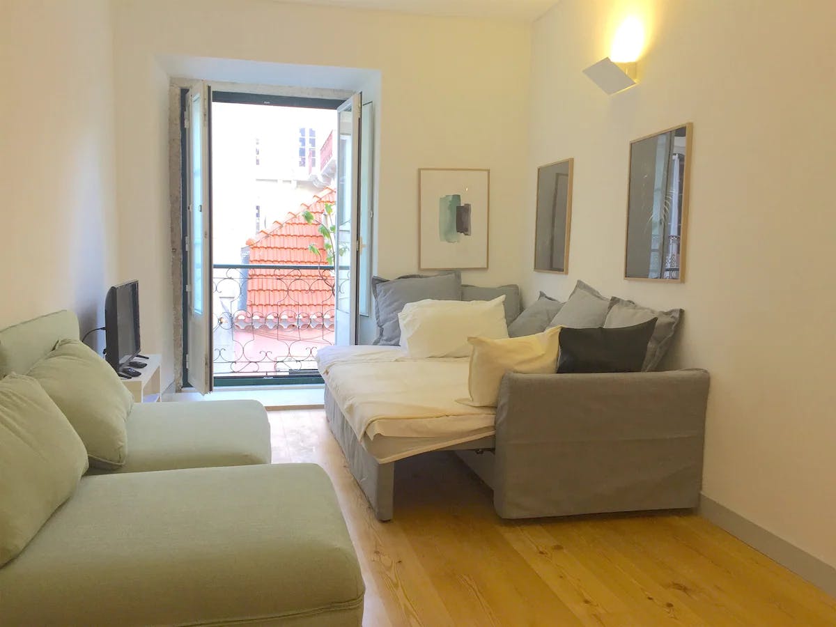 Apartment Lisbon, 1 bed — photo 2