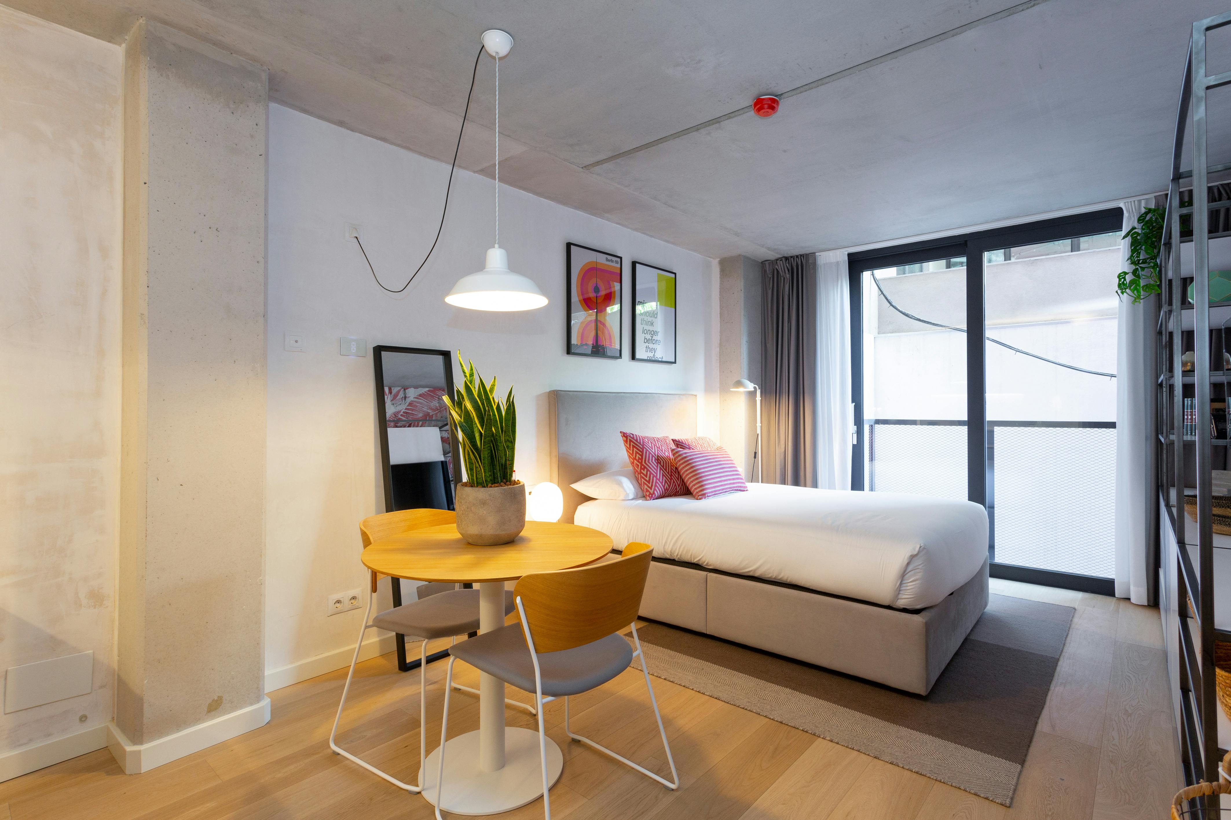 Studio for rent for €1,650 per month in Barcelona, Carrer de la Diputació