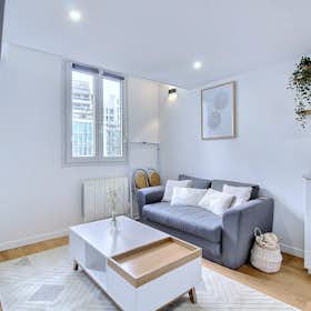 Appartamento in affitto a 1.324 € al mese a Paris, Rue des Terres-au-Curé