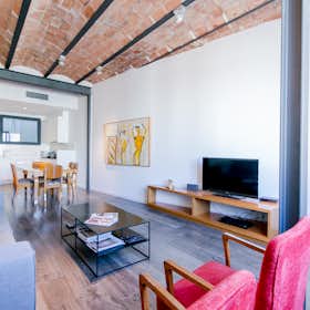 Apartment for rent for €4,000 per month in Barcelona, Avinguda Diagonal