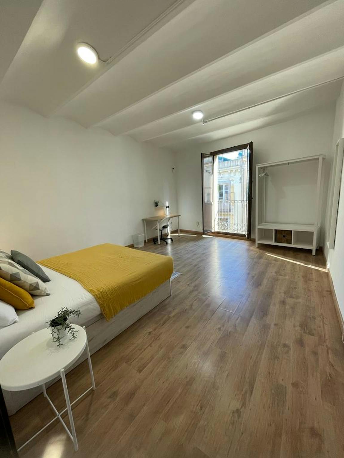 Carrer Nou de la Rambla, Barcelona preview