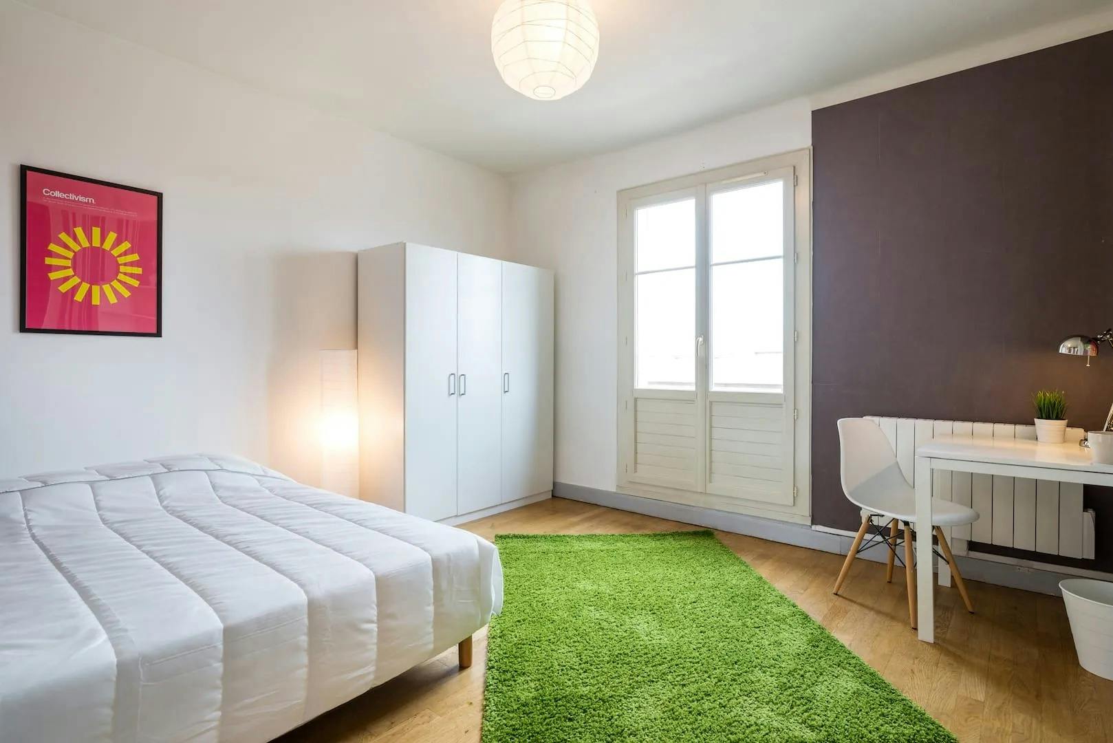 Private room for rent on Rue Saint-Maurice, Lyon