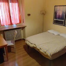 Private room for rent for €500 per month in Turin, Via Cinzano