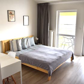 Apartment for rent for CZK 22,944 per month in Prague, Koněvova