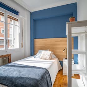 私人房间 正在以 €520 的月租出租，其位于 Madrid, Calle de Sánchez Pacheco