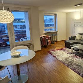 Apartment for rent for €2,250 per month in Munich, Schweppermannstraße