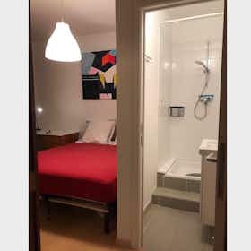 Private room for rent for €650 per month in Uccle, Chaussée d'Alsemberg