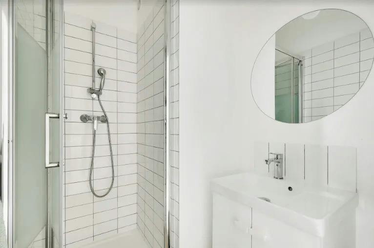 Private room for rent on Avenue Jean Jaurès, Paris - Vue 5